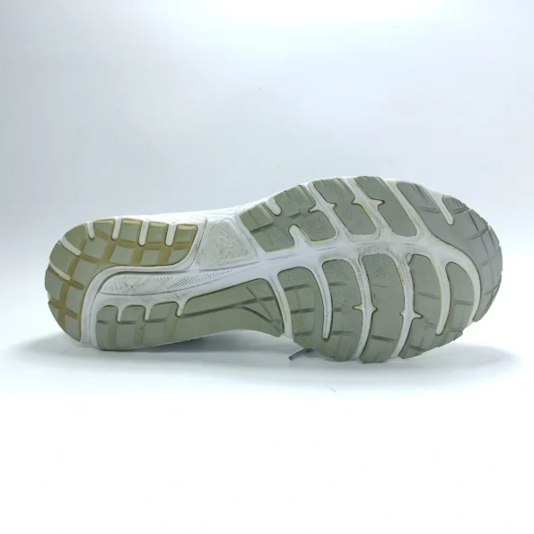 ZairZabar.pk ASICS GEL CUMULUS 22 RUNNING SHOES