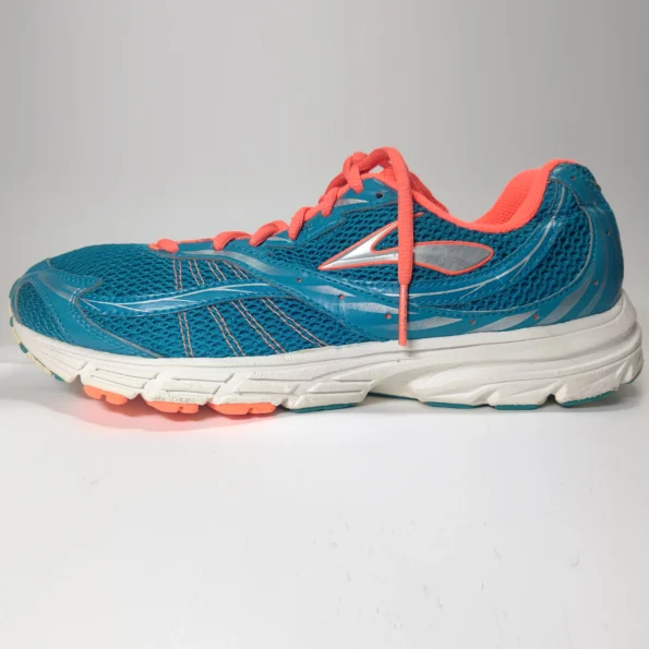 ZairZabar.pk BROOKS LAUNCH Running Shoes