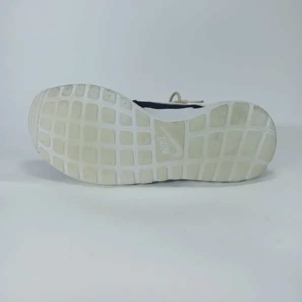 ZairZabar.pk NIKE ROSHE RUN GS RUNNING SHOES