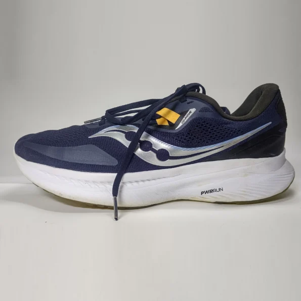 ZairZabar.pk SAUCONY GUIDE 15