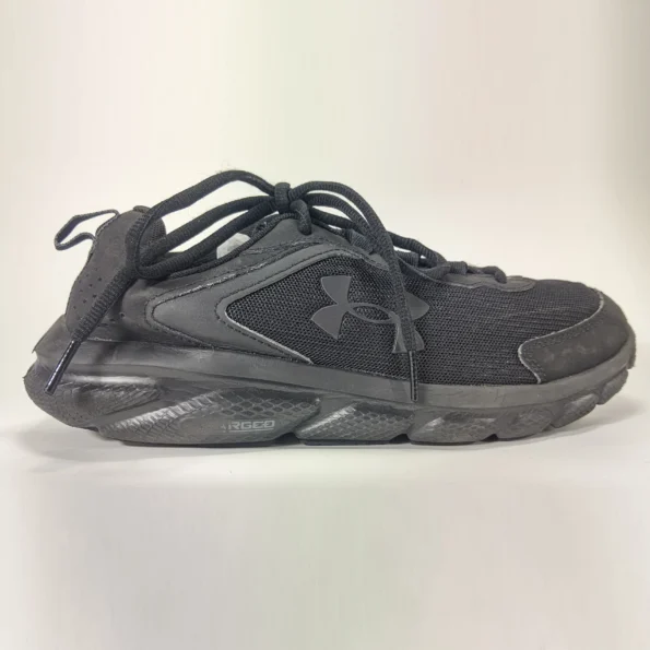 ZairZabar.pk UNDER ARMOUR CHARGED ASSERT 9