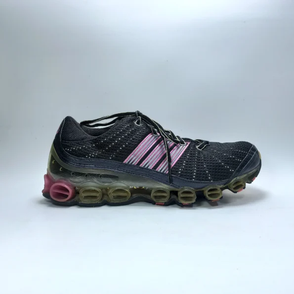 ZairZabar.pk ADIDAS MICROBOUNCE RUNNING SHOES