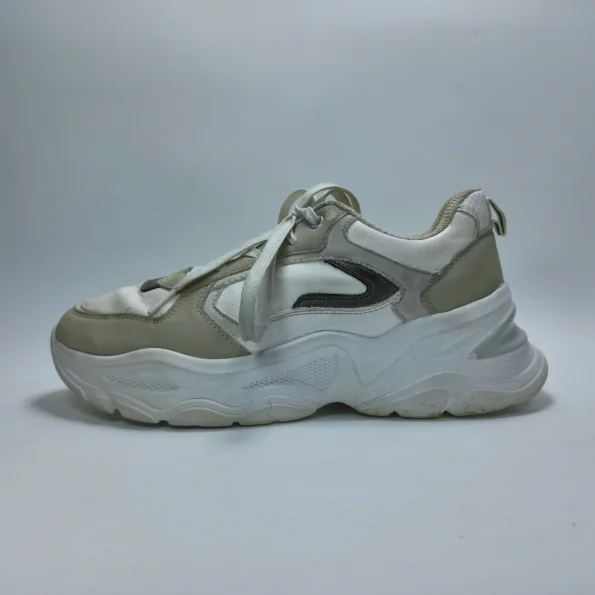 ZairZabar.pk BERSHKA TRAINERS