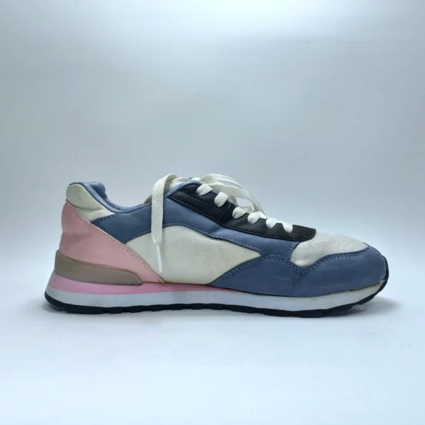 ZairZabar.pk FILA RETROQUE WMN WOMENS SNEAKER