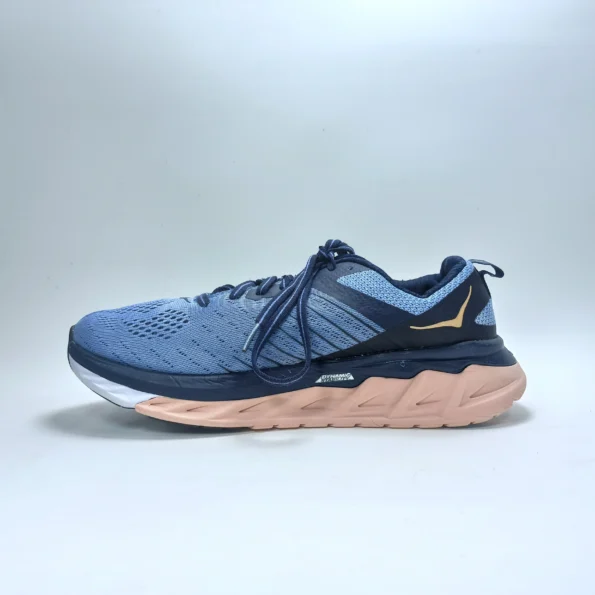 ZairZabar.pk HOKA ONE ONE ARAHI 3 RUNNING SHOES
