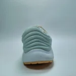 ZairZabar.pk NEW BALANCE 520