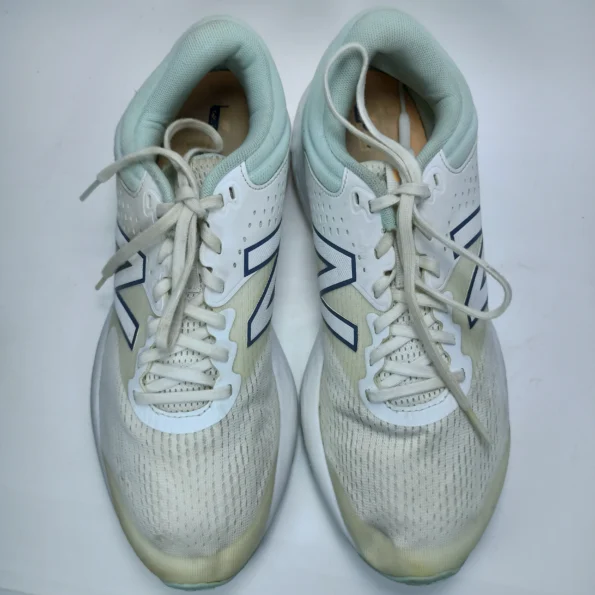 ZairZabar.pk NEW BALANCE 520