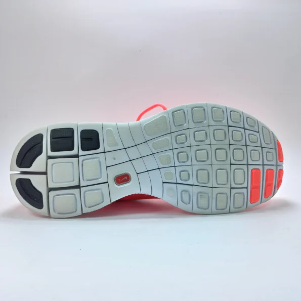 ZairZabar.pk NIKE FREE RUN 3